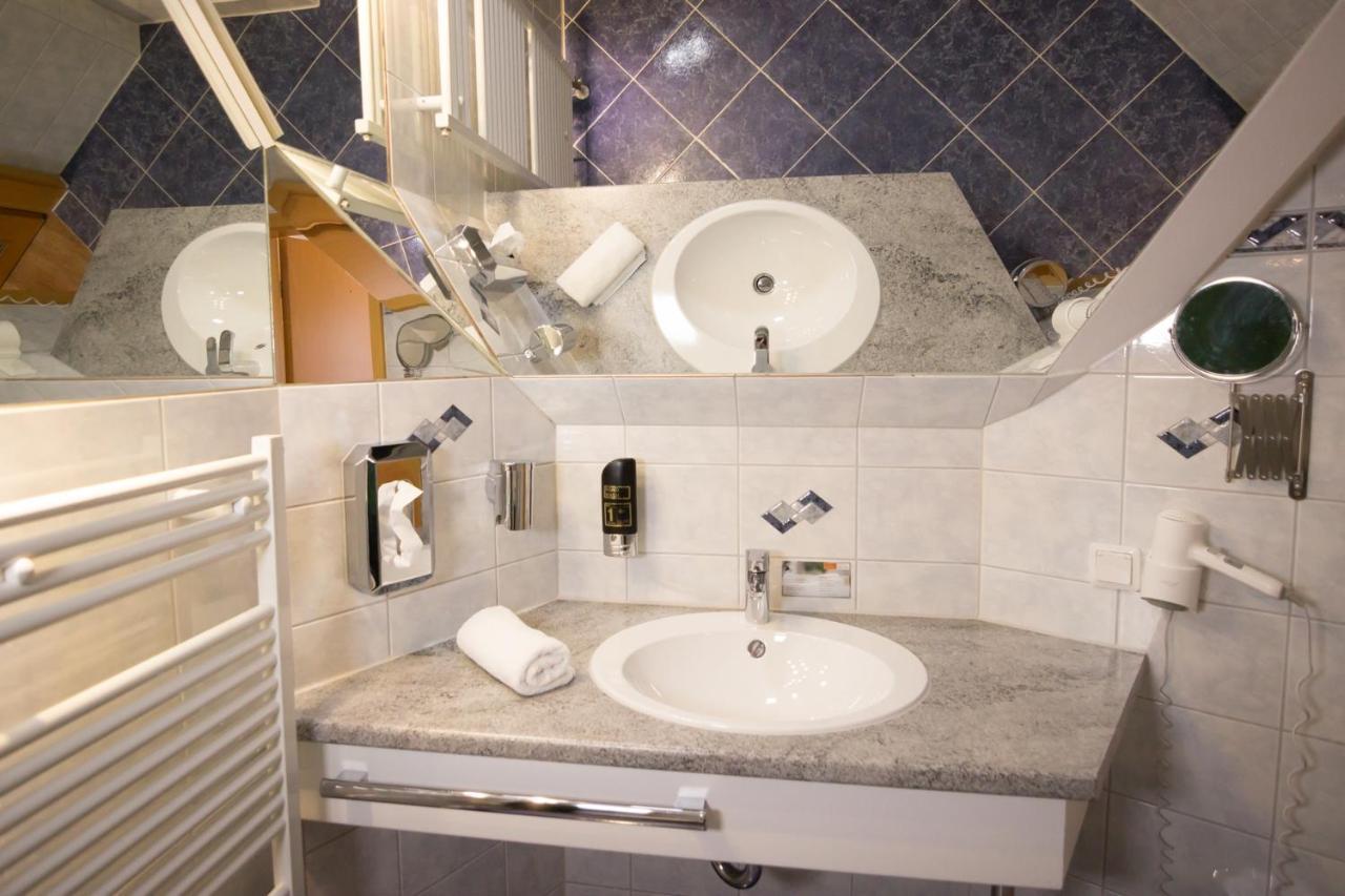 Seehotel Adler Bodman-Ludwigshafen Extérieur photo